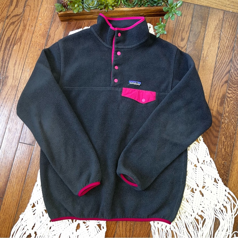 Patagonia | Synchilla Three Snap Pullover - Picture 2 of 6